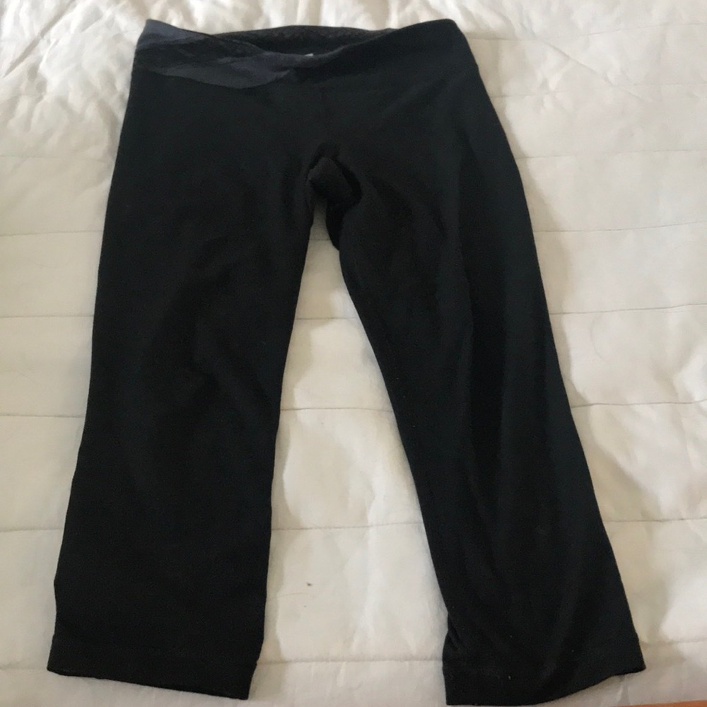 Under armour crops